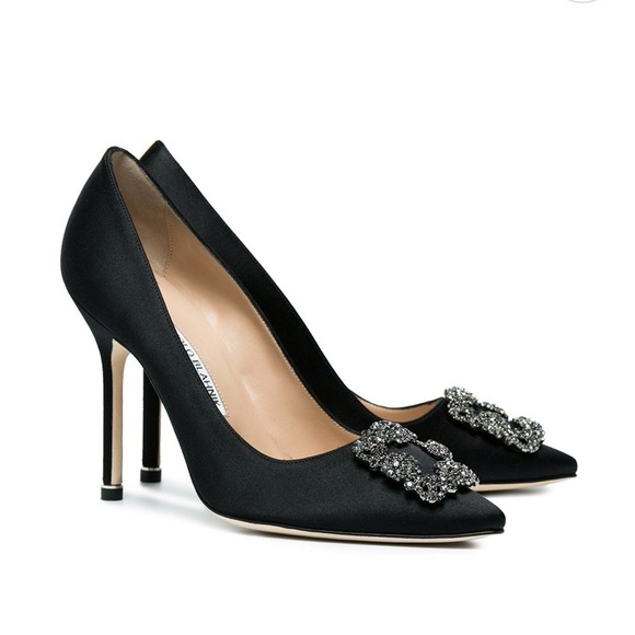 NEW • Manolo Blahnik • Satin Hangisi Pumps Crystal - Picture 2 of 8